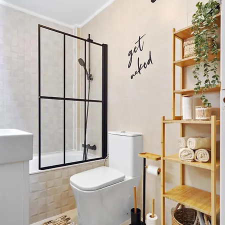 Relaxing Oasis For Digital Nomads With Pool * Τορεβιέχα