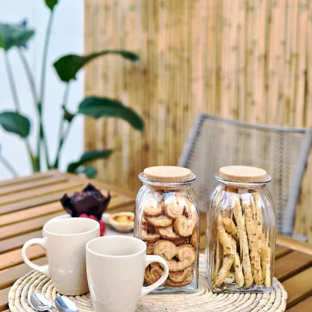 Relaxing Oasis For Digital Nomads With Pool