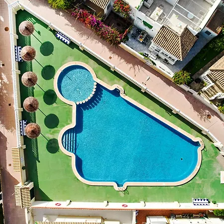 Daire Relaxing Oasis For Digital Nomads With Pool