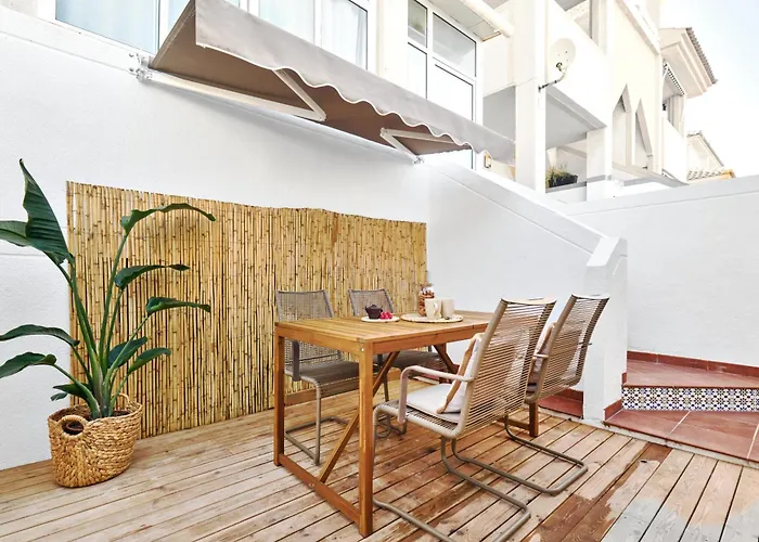 Апартаменты Relaxing Oasis For Digital Nomads With Pool Торевьиа