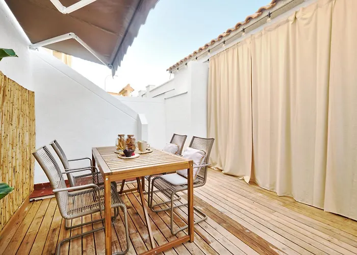 Relaxing Oasis For Digital Nomads With Pool * Торевьиа