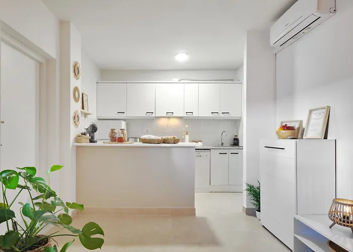 Апартаменты Relaxing Oasis For Digital Nomads With Pool *